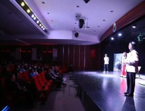 Genç Suare Tiyatro Şenliği Başladı