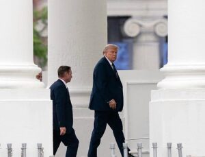 Gunman killed after shootout with Secret Service near White House, Trump says