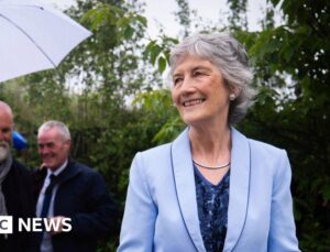 Irish president continues first official visit to GB