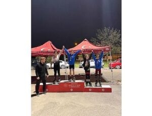 Kağıtspor her branşta gücünü ortaya koyuyor