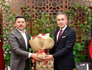 Lider Rasim Arı’dan Vali Hüseyin Kök’e İyi Olsun Ziyareti