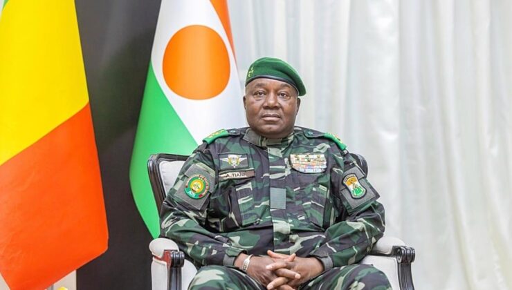 Niger suspends nine French media outlets over alleged threats to public order