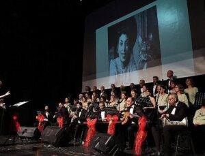 Nilüfer’den “Safiye Ayla”ya hürmet