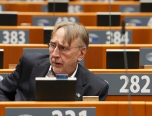 Socialists rebuff EPP push to advance EU-US trade deal talks