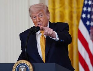 Trump gives EU until 4 July to implement trade deal or face ‘much higher’ tariffs