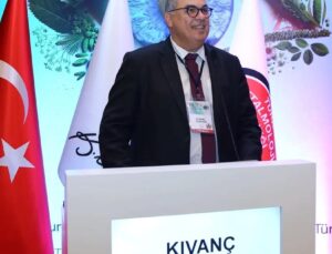 Türk Göz Hekimleri Canlı Cerrahide Dünyaya Öncülük Ediyor