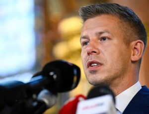 ‘We had to fight a different kind of mafia,’ Magyar says ahead of talks with Meloni