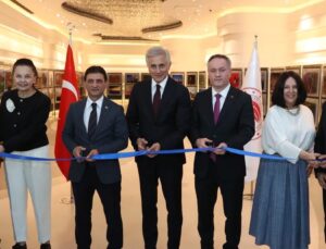 15. Uluslararası Tarım, Orman ve İnsan Fotoğraf Sergisi Galeri Deniz’de Kapılarını Açtı