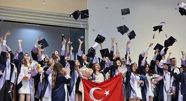 38 Yıllık Hayal Birincilikle Taçlandı