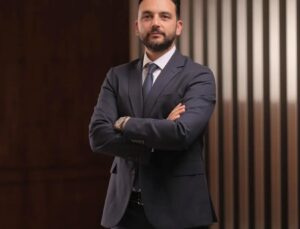 AKO Grup’un Ticari Pazarlama Müdürü Ömer Tunaz Oldu