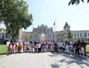Babalar Günü’ne Özel Dolmabahçe Gezisi ve Kürek Aktifliği Düzenlendi