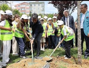 Bağcıların çocuklarından “Sıfır Atık” gösterisi