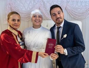 Bu tarihi unutana aşk olsun
