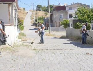 Burhaniye’nin Her Noktasında Aralıksız Paklık Mesaisi