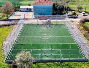 Büyükşehir futbol alanları için ihaleye çıkıyor
