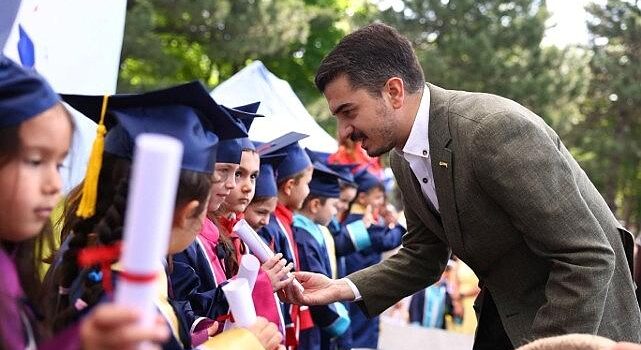 Çankayalı Miniklerin Mezuniyet Heyecanı