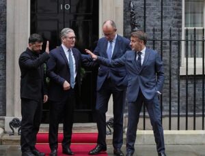 European leaders to meet Zelenskyy at Downing Street as pressure mounts on Russia