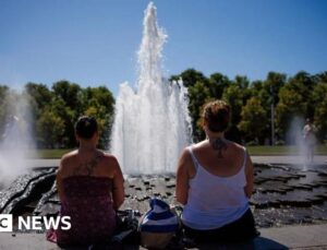 Europe’s deadly heatwave breaks German record and halts public events