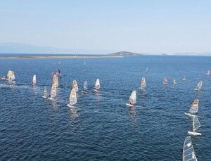 Fiyatsız Rüzgâr Sörfü Kursları Başlıyor
