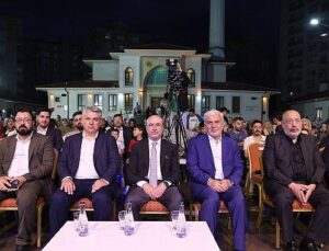 Hatice Hatun Külliyesi Çocuk Mektebi’nde Mezuniyet Heyecanı Yaşandı