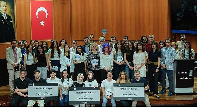 Innovation Campus Programı’nın yeni mezunları yapay zekâ projeleriyle fark yarattı