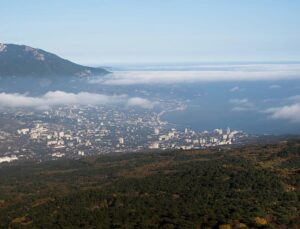Inside Ukraine’s campaign to turn Russian-occupied Crimea into an ‘island’