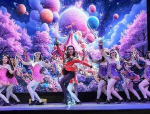 Karneval’da çocuklar Luna’nın ışığı ile büyülendi