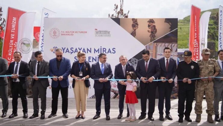 Kars Yaşayan Miras Şöleni Tüm Coşkusuyla Başladı
