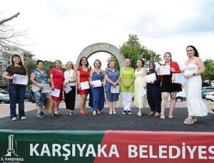 Karşıyaka’nın kurs merkezlerine yıl sonu şenliği