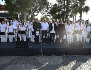 Kemer’de “Yaza merhaba konseri”