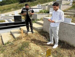 Kocaeli’de her cenaze insan onuruyla defnediliyor