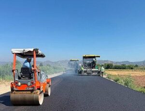 Lider Çerçioğlu’nun Öncülüğünde Aydın’ın Tüm İlçelerinde Yol Üretim ve Yenileme Çalışmaları Devam Ediyor