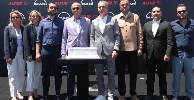 MAN Ve ALTUR Turizm İş Birliği Yeni Teslimatla Güçlendi