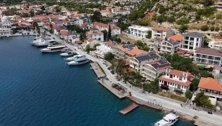 Marmaris’te Bozburun Sahili Yeni Yüzüne Kavuştu