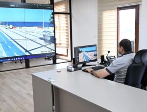 Mersin Büyükşehir’den Sahil Şeridine 7/24 Elektronik Denetleme Sistemi
