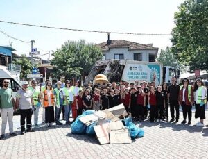 Nilüfer’de etraf aktiflikleri Gölyazı’da “Çevreci Eller” ile başladı