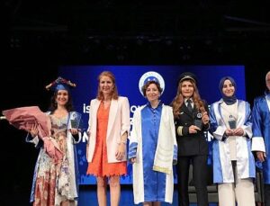 Okan’da mezuniyet sevinci