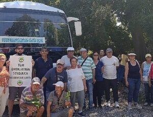 Tarihin izinde bir gün: Emeklilerden Seferihisar seyahatine tam not