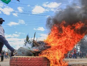 Two people shot dead in Kenya protests against Ebola plan