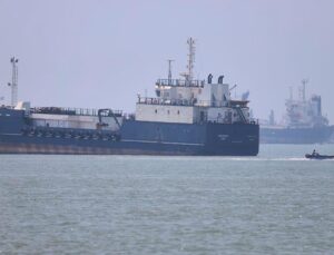 UN launches Hormuz evacuation for 11,000 stranded seafarers