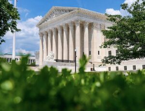 US Supreme Court clears way for mass deportations of Haitians and Syrians