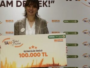 Atık Durumdaki Meyveleri Hammaddeye Dönüştürdü