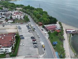 Başiskele kıyısında trafik yine düzenleniyor