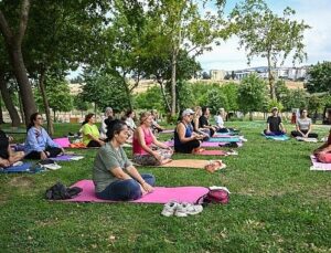Bornova’da bayanlar tabiatın kalbinde buluştu