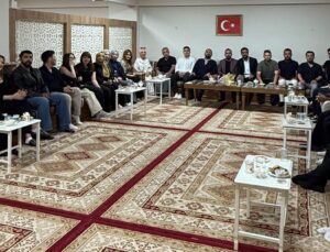 Çorum Kent Konseyi Gençlik Meclisinde Bayrak Değişimi