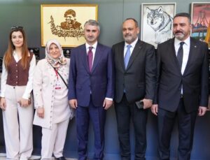 Erdemir’den Şehit Yakınları ve Gazileri Sanatla Buluşturan Projeye Anlamlı Katkı