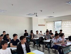 Gençler, Yazı Lise Medeniyet Akademileri’nde Karşıladı