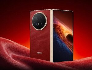 HONOR Magic V6, GLOMO’da iki aygıt mükafatı birden kazanan birinci model oldu!