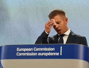 Hungary’s Magyar demands migration fine refund from EU