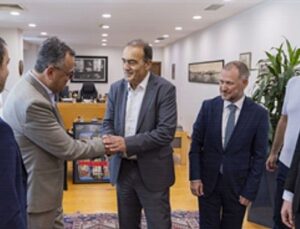 İzmir’in ulaşım modeli milletlerarası takdir topladı